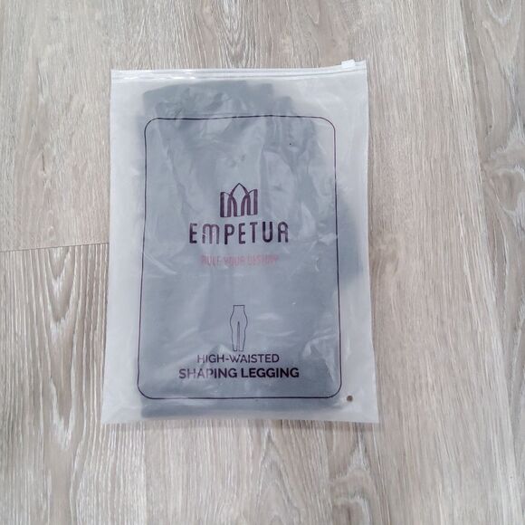 SHAPERMINT ESSENTIALS Empetua High-Waisted Shaping Leggings BLACK SMALL NEW - Picture 2 of 8